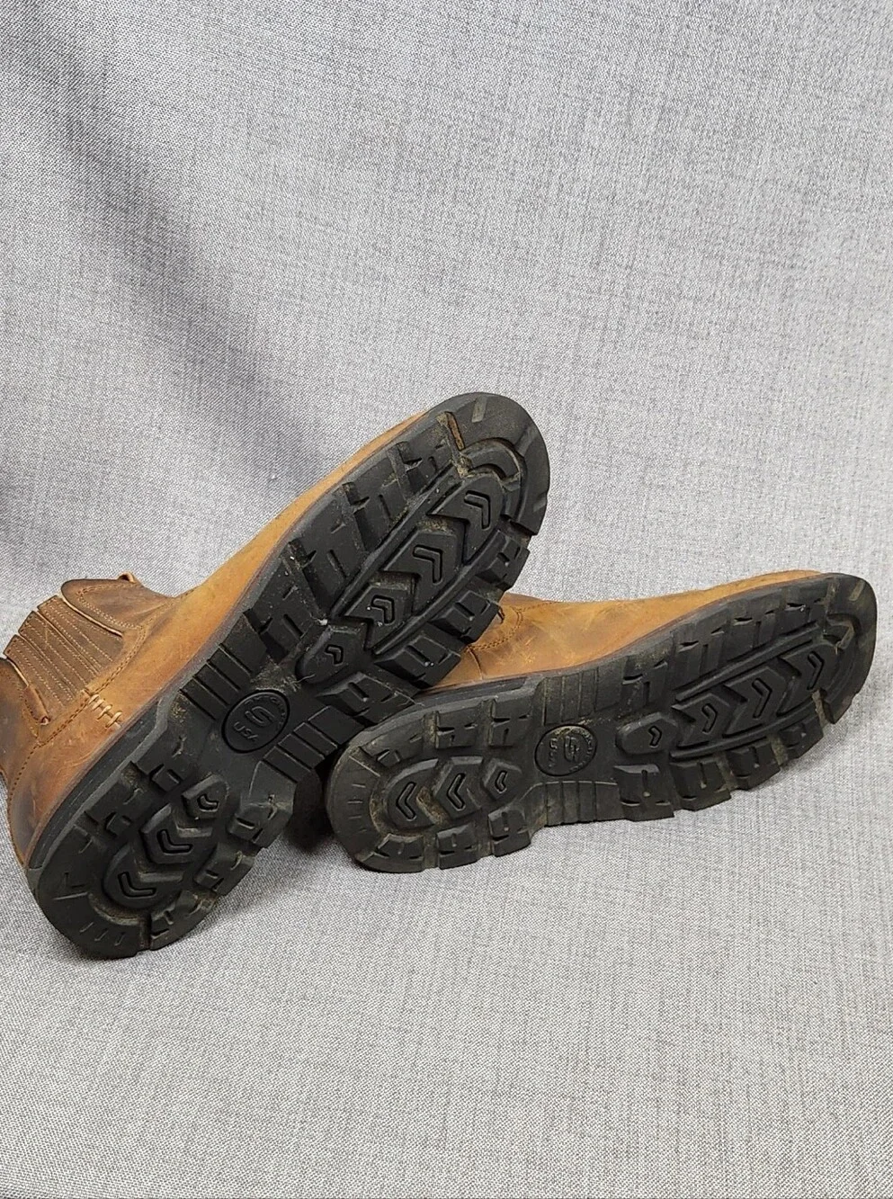 Skechers Brown Leather Chukka Slip-on Boots. Size 11.5